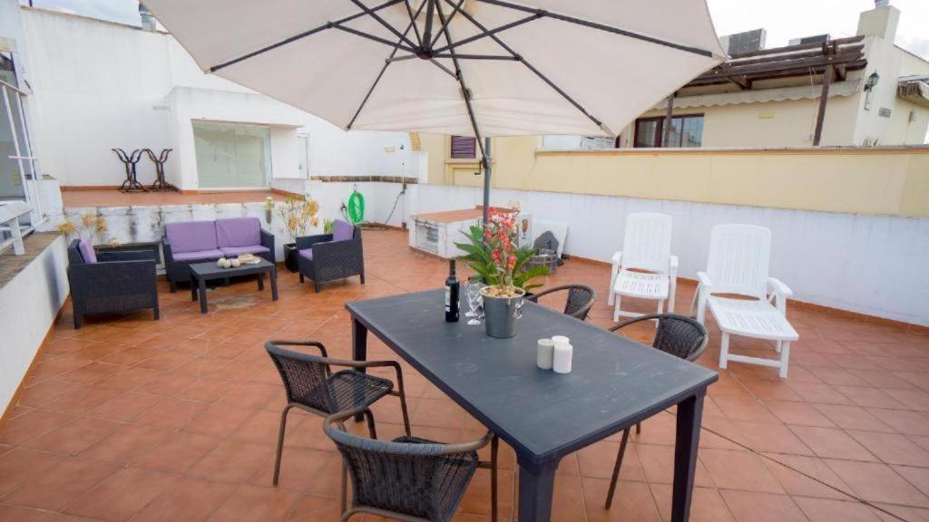 Rentalsevilla Terraza En El Arenal Exterior foto